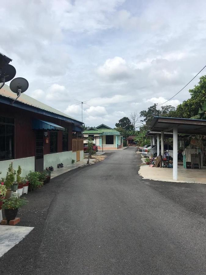 Opro S&S Homestay Pagoh Malay Only Muar Exteriér fotografie